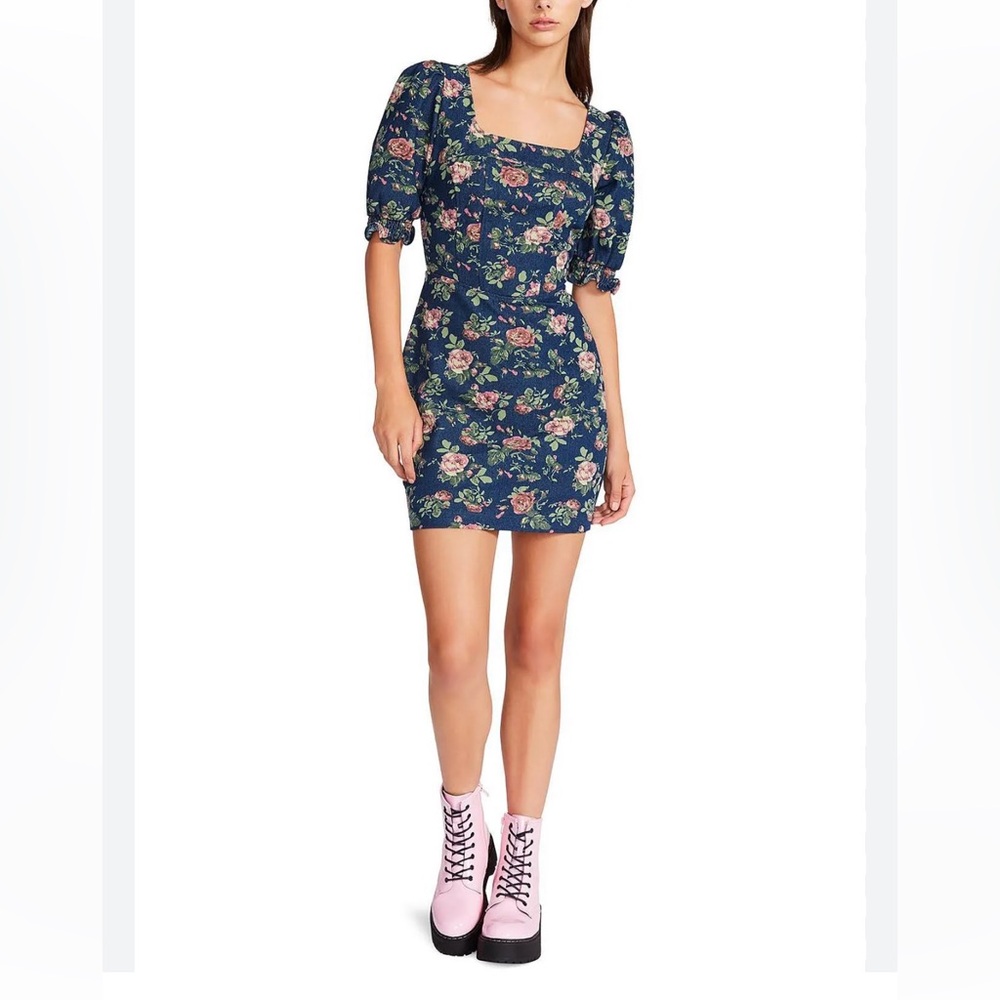 NWT Betsey Johnson Floral Printed Denim Fitted Mini Dress with Puff Sleeves M